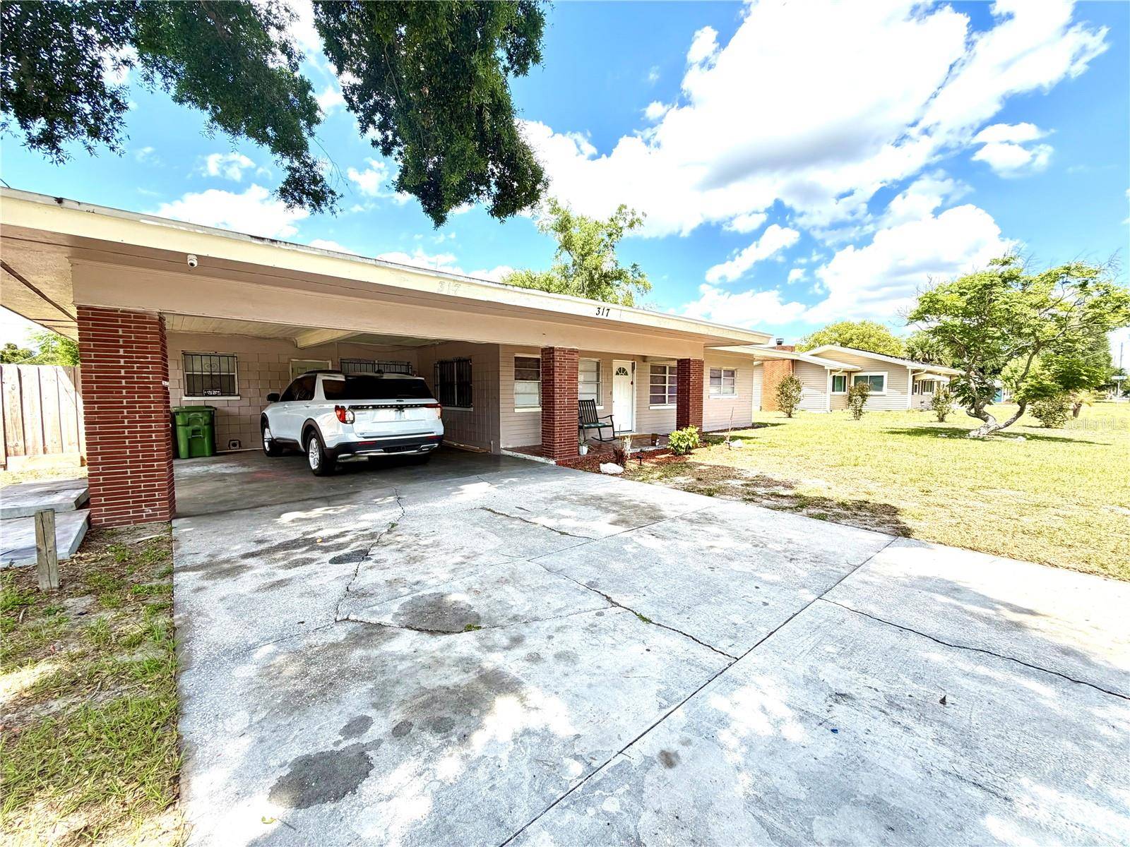 317 AVENUE G SE, Winter Haven, FL 33880