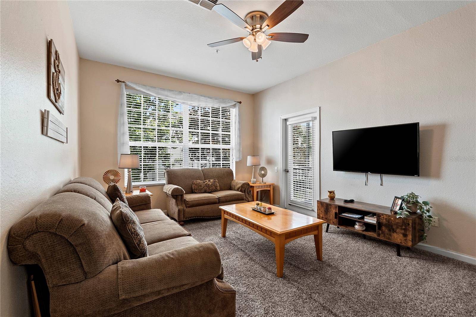 8103 COCONUT PALM WAY #205, Kissimmee, FL 34747