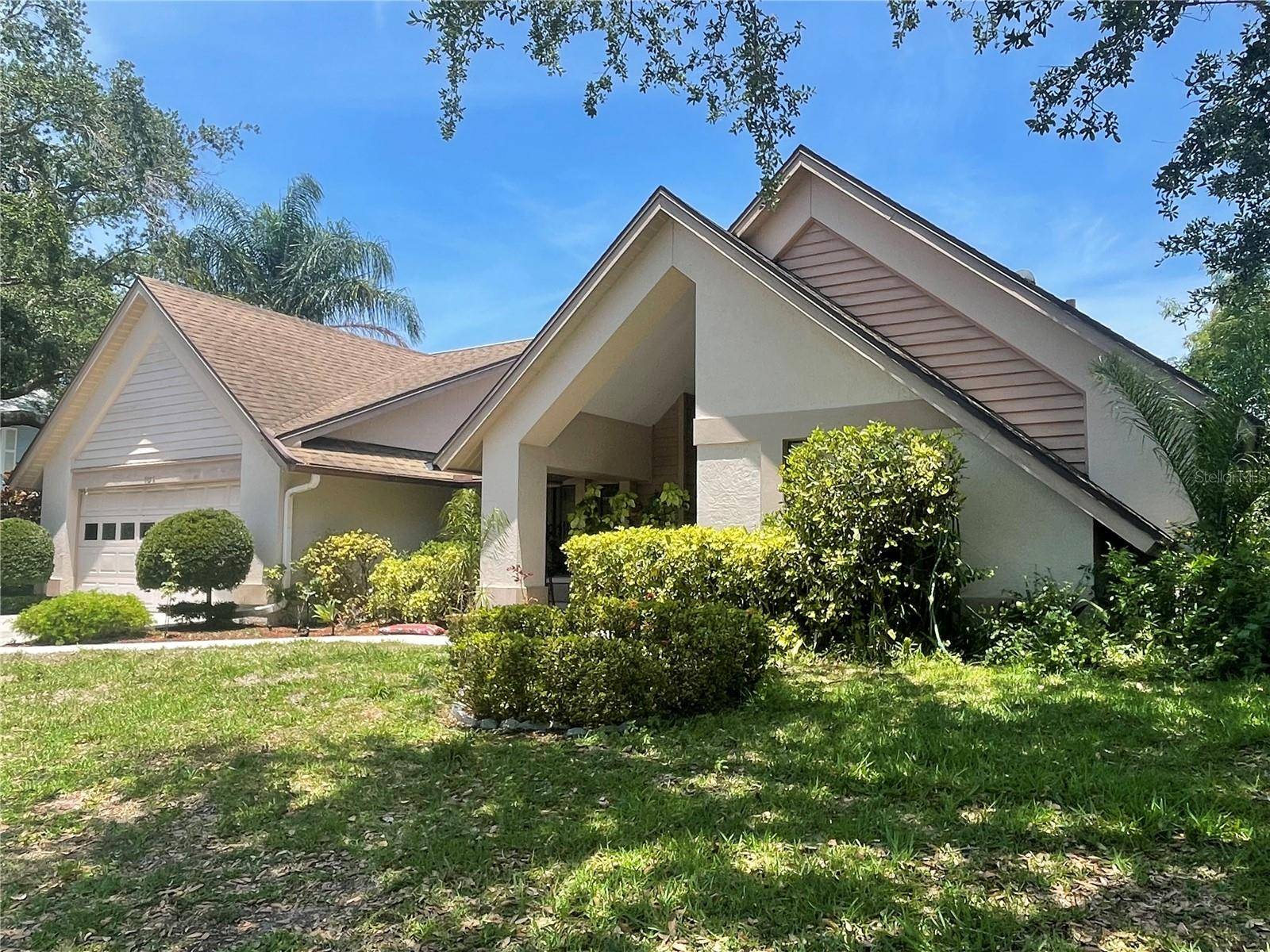 4696 LONG LAKE DR, Sarasota, FL 34233