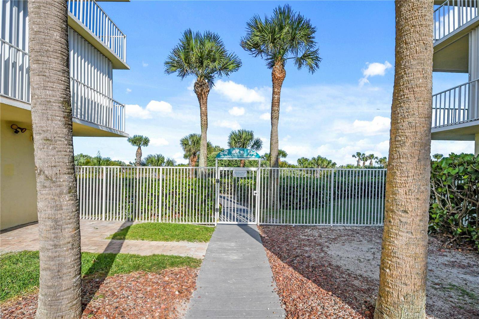 8700 RIDGEWOOD AVE #B204, Cape Canaveral, FL 32920