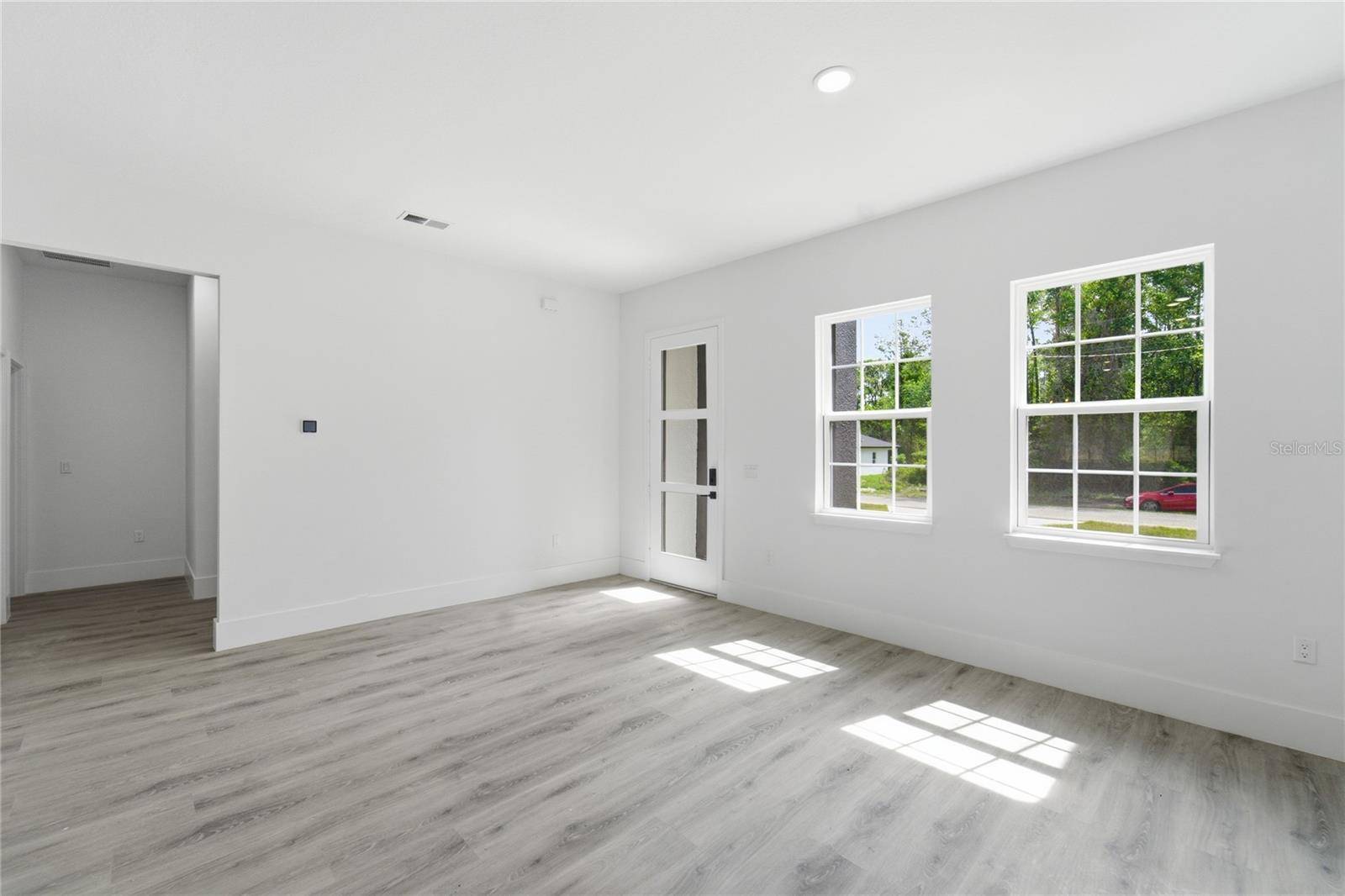 238 E CALDWELL DR, Dunnellon, FL 34434