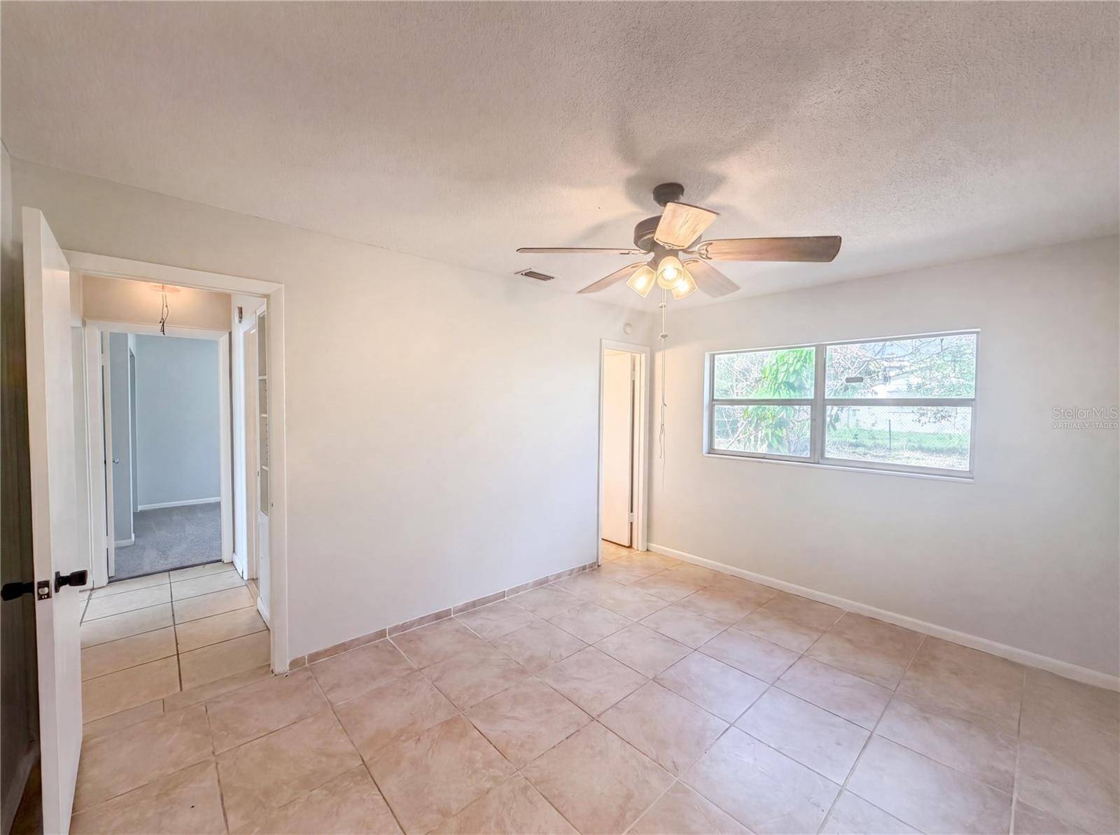 1100 CAREFREE COVE DR, Winter Haven, FL 33881