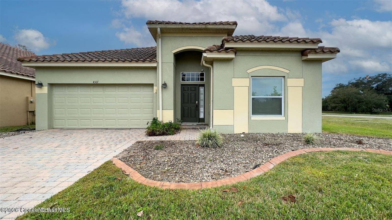 4367 FITZROY REEF DR, Mims, FL 32754