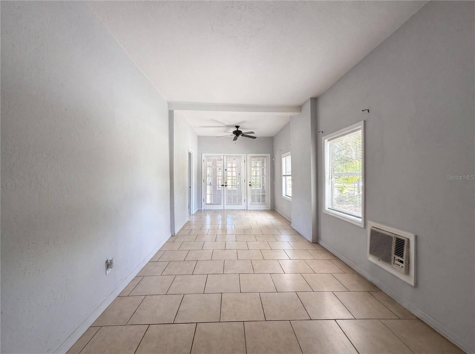 2228 N ORANGE AVE, Sarasota, FL 34234