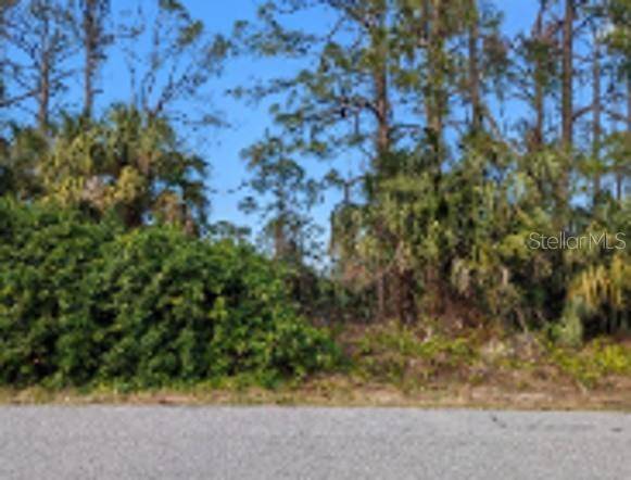 LONGBOW AVE, North Port, FL 34288