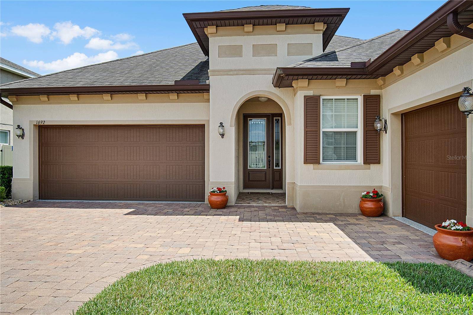 1692 HIGHBANKS CIR, Winter Garden, FL 34787