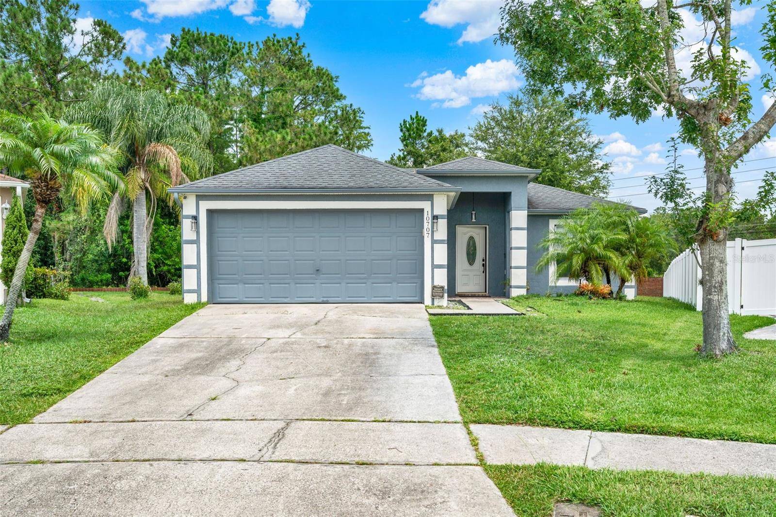 10707 PALAISEAU CT, Orlando, FL 32825