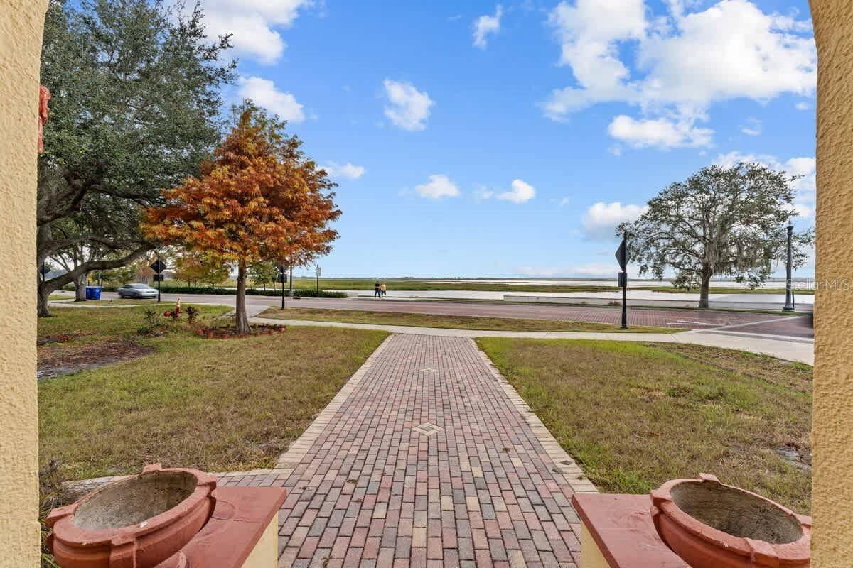 304 LAKESHORE BLVD, Kissimmee, FL 34741