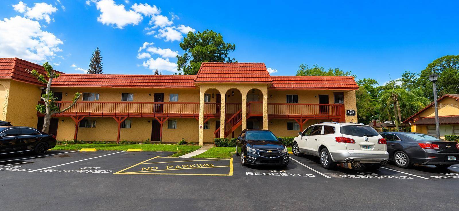 2850 N POWERS DR #83, Orlando, FL 32818