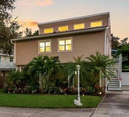 313 CRYSTAL BEACH AVE, Crystal Beach, FL 34681