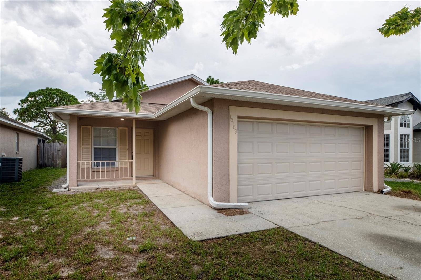 10109 VISTA COVE LN, Orlando, FL 32825