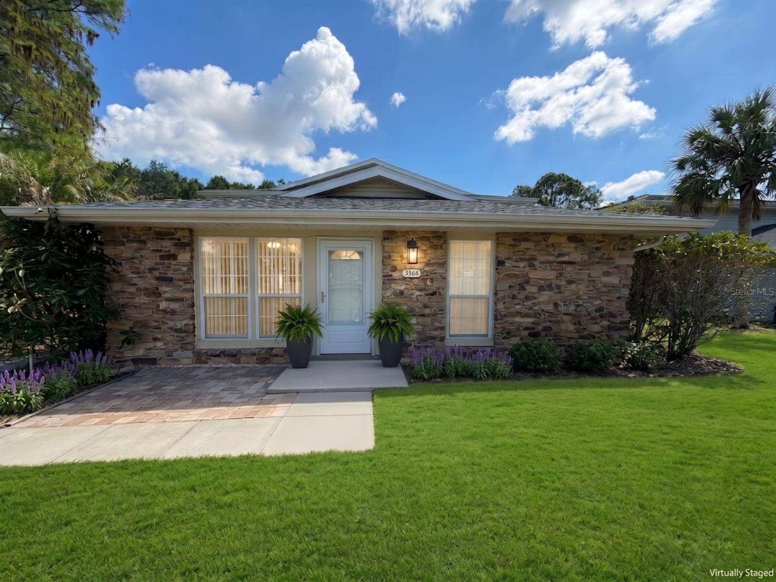 5568 GREEN SHADOWS PL #21-1, Orlando, FL 32811