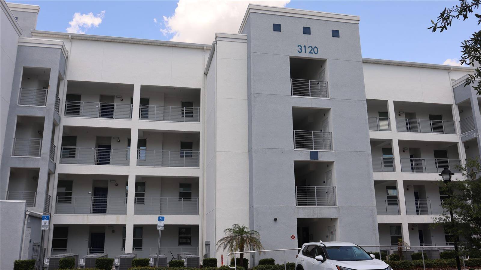 3120 PARADOX CIR #205, Kissimmee, FL 34746