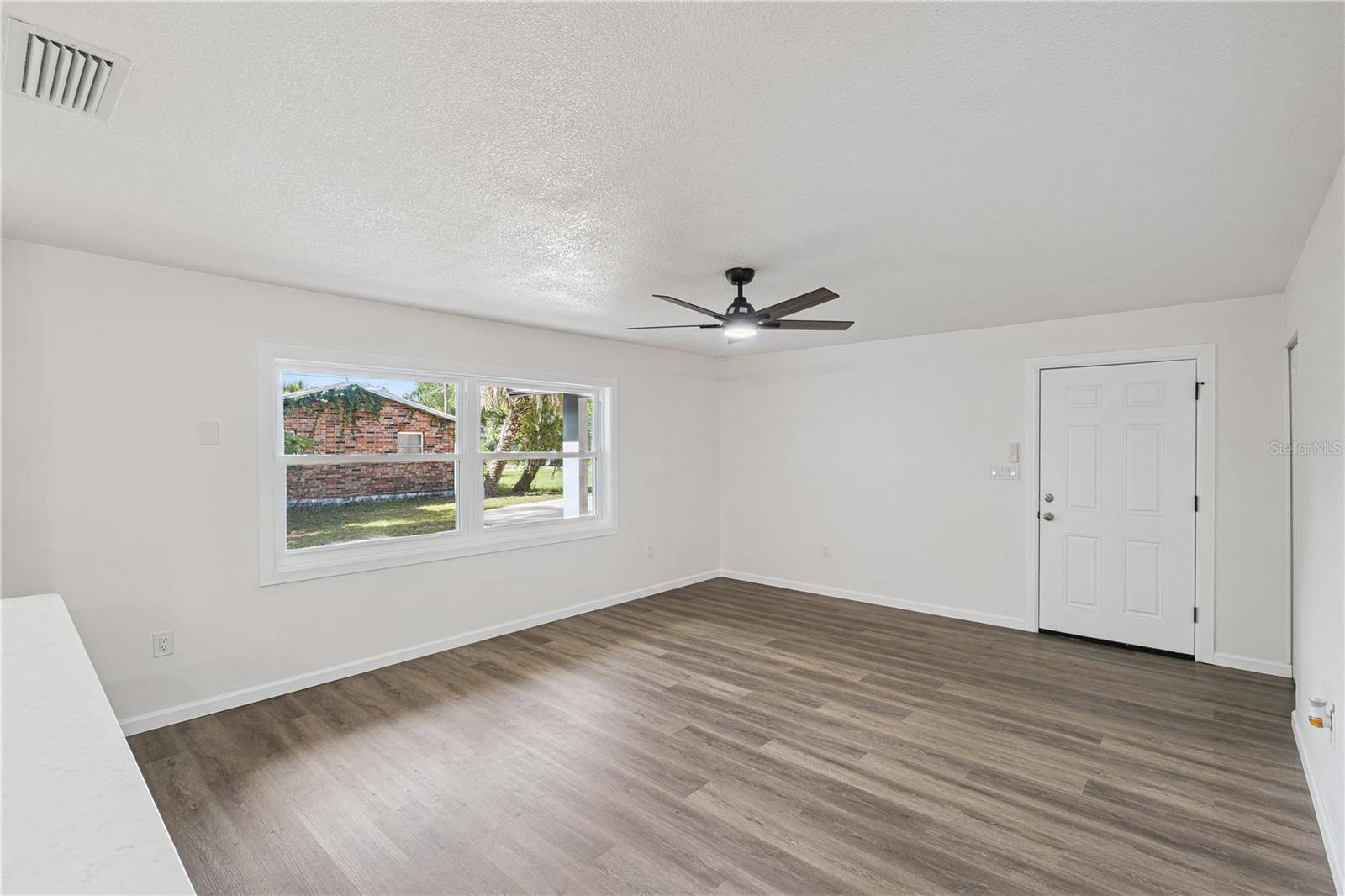 1310 LEE CT, Leesburg, FL 34748