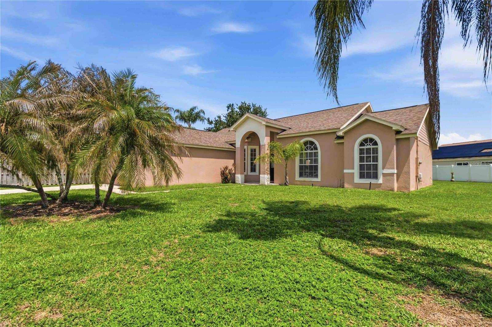 1019 CHAMBERLIN TRL, St Cloud, FL 34772