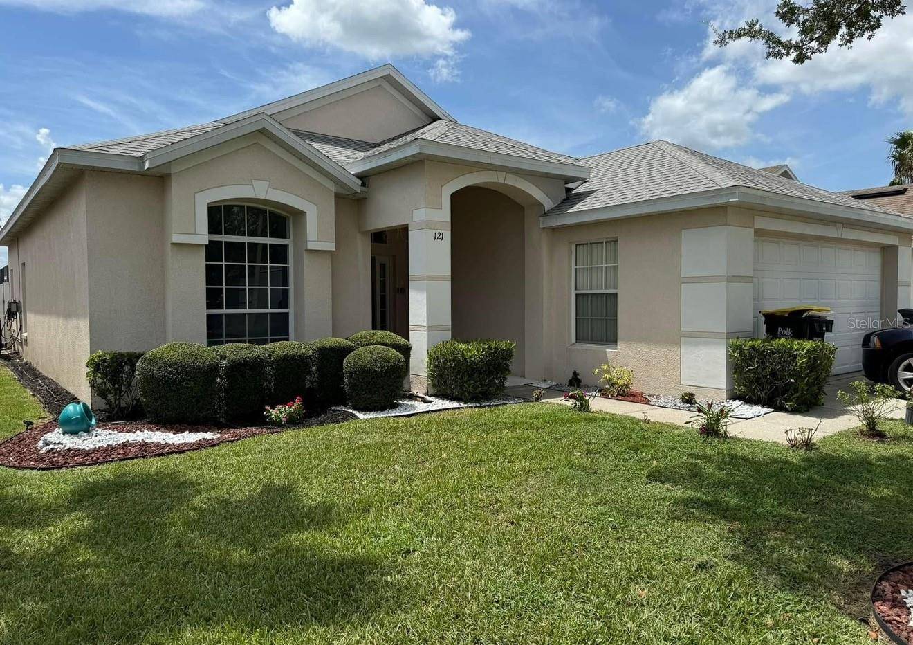 121 BLOOMINGDALE DR, Davenport, FL 33897