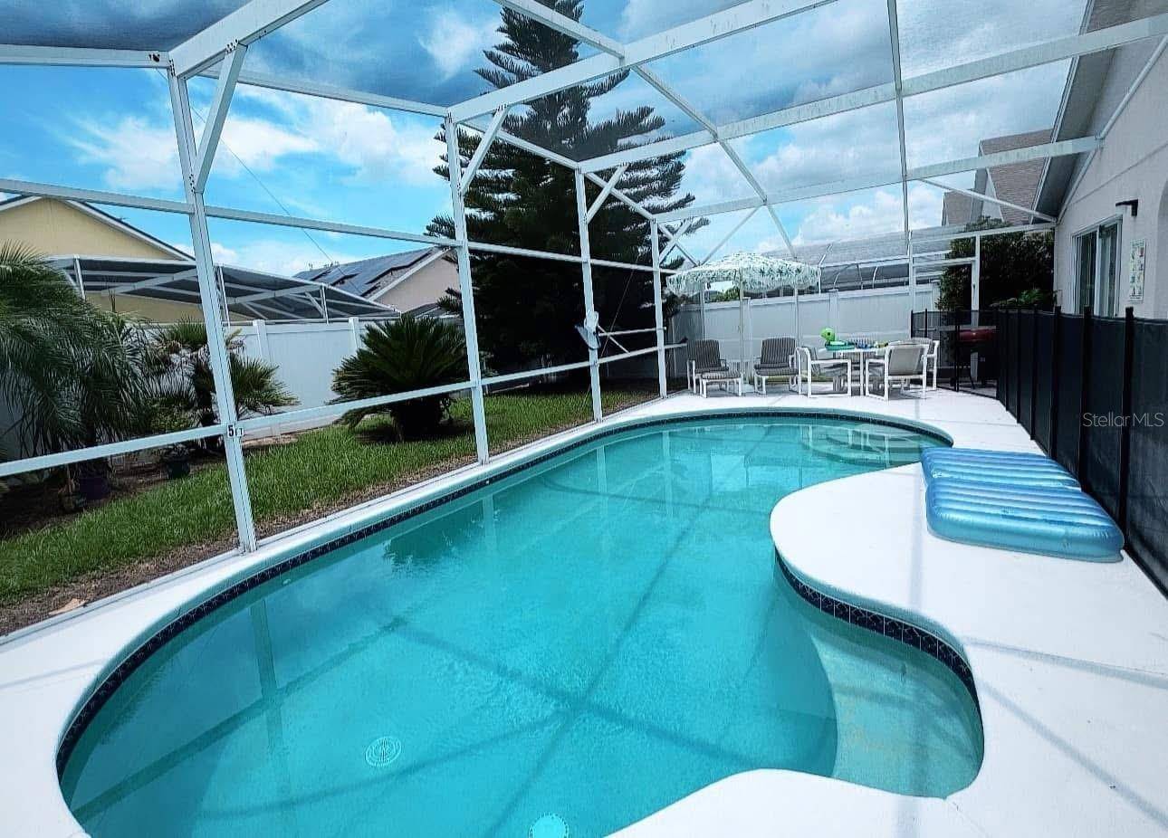 121 BLOOMINGDALE DR, Davenport, FL 33897