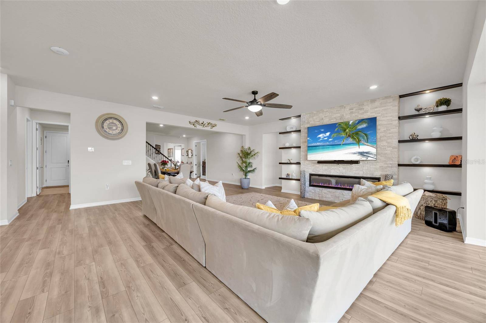3286 MAINSAIL CT, Winter Garden, FL 34787