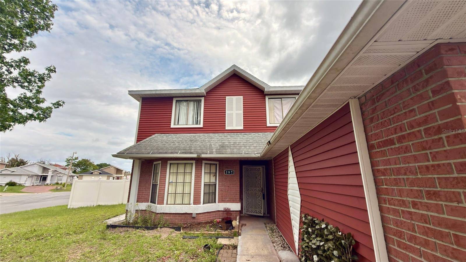 187 PINEWOOD CIR, Kissimmee, FL 34743