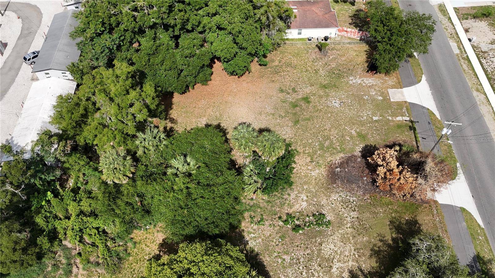 41 E MICHAEL GLADDEN BLVD, Apopka, FL 32703