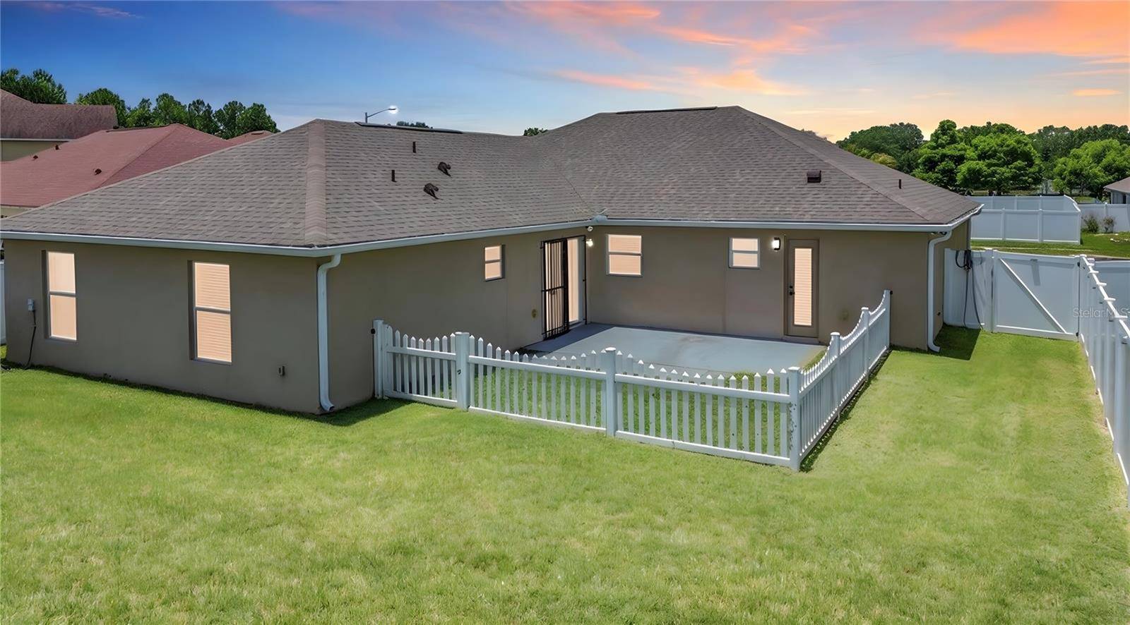 3013 MANDOLIN DR, Kissimmee, FL 34744