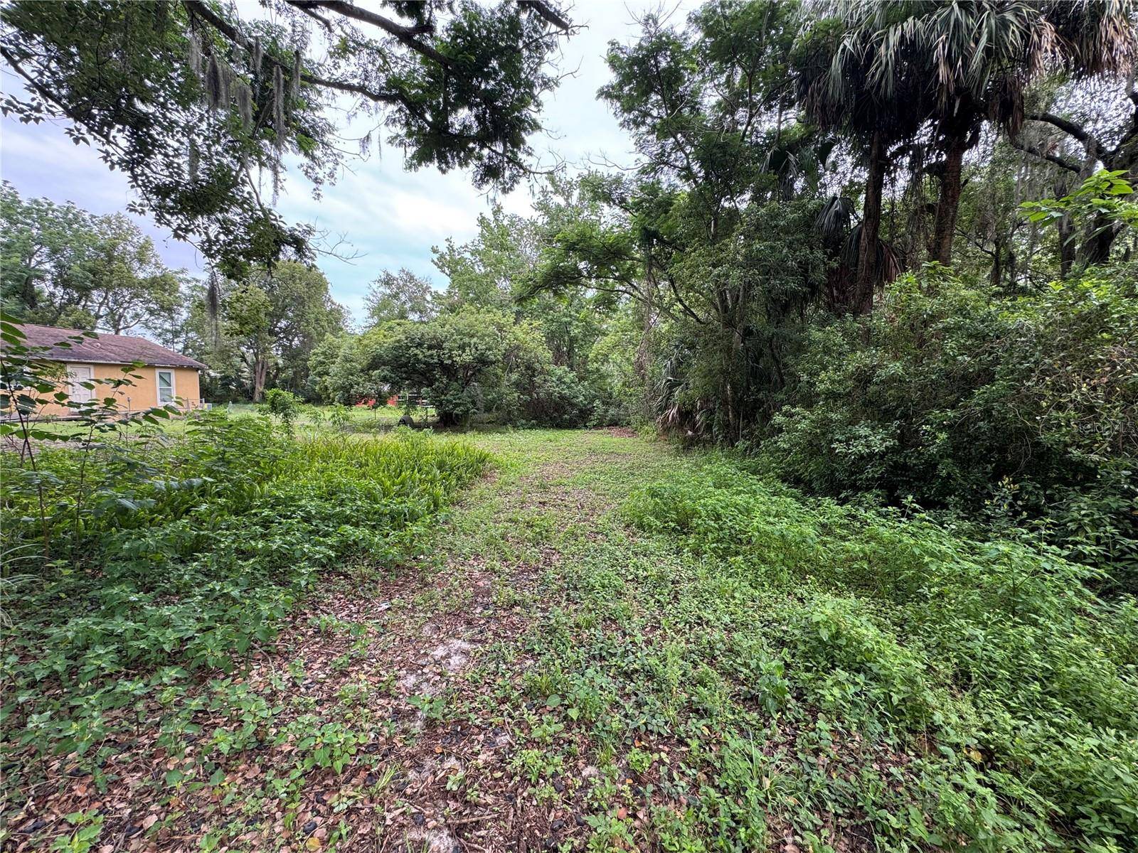 121 EAST ST, Altamonte Springs, FL 32701