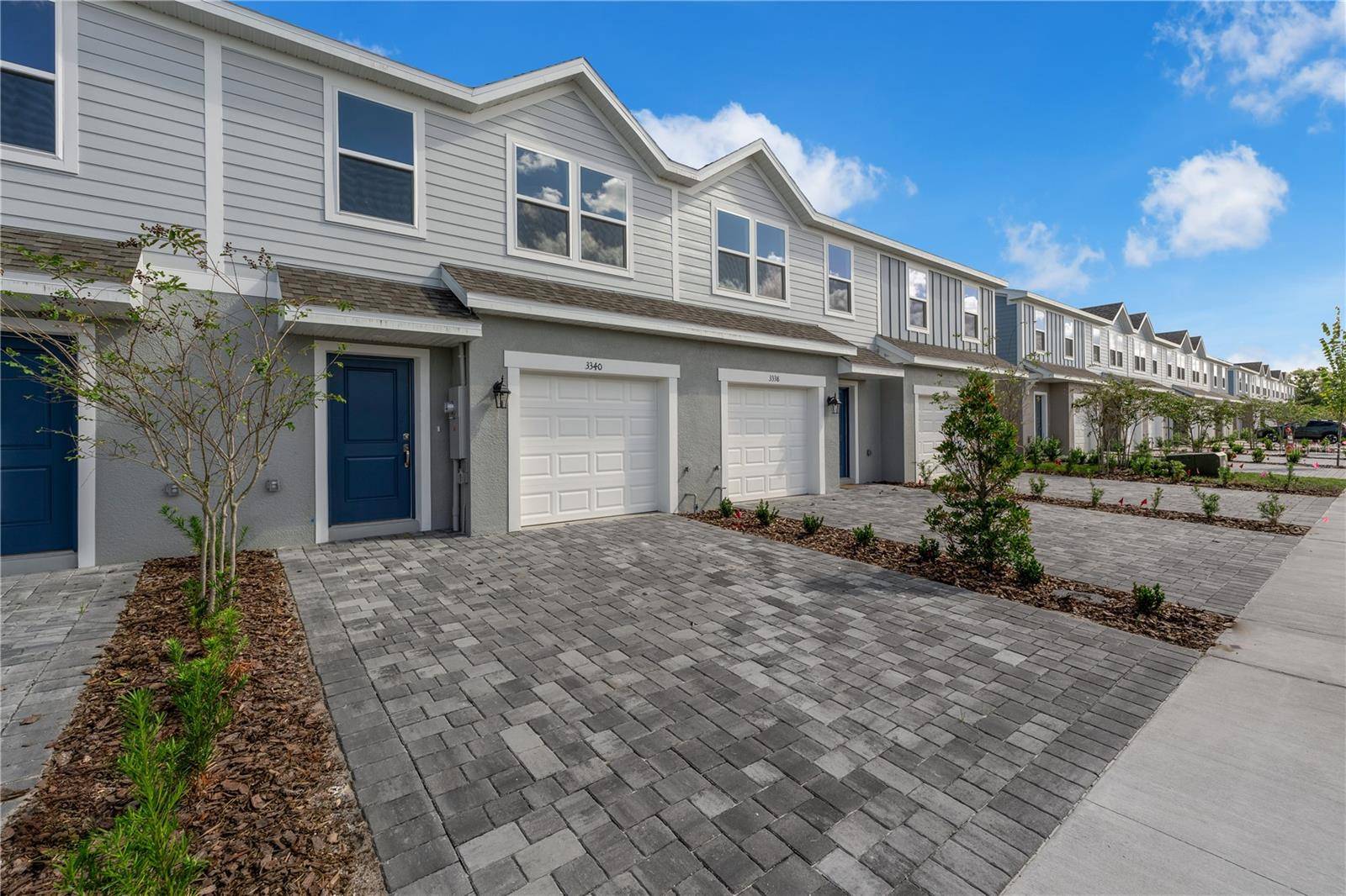 127 CUBAN ROYAL PALM WAY, Davenport, FL 33897