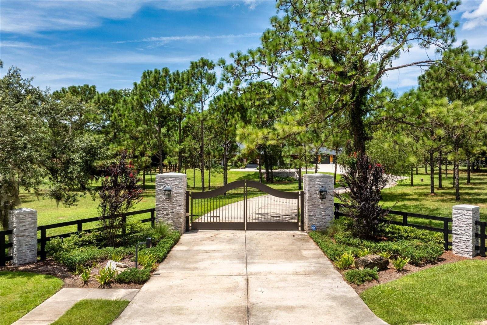 5208 EFFIE DR, Apopka, FL 32712