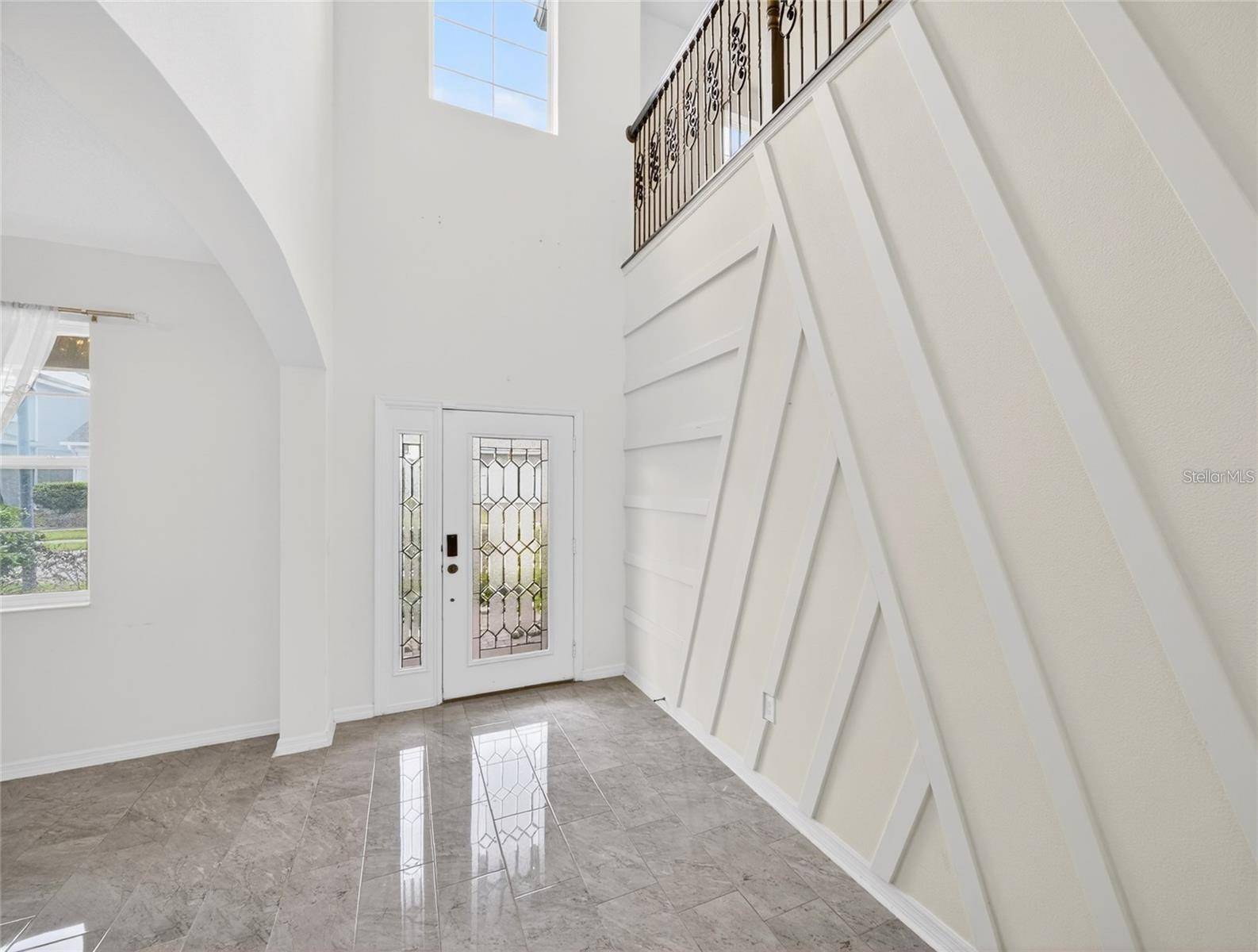 2556 LEYLAND CYPRESS LN, Sanford, FL 32773