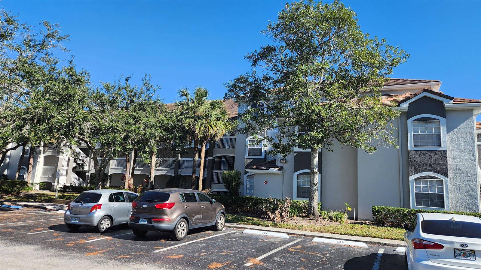 14013 FAIRWAY ISLAND DR #427, Orlando, FL 32837