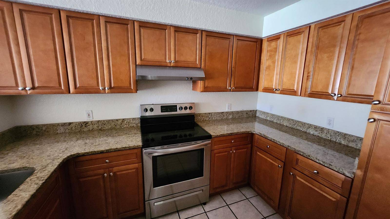 14013 FAIRWAY ISLAND DR #427, Orlando, FL 32837