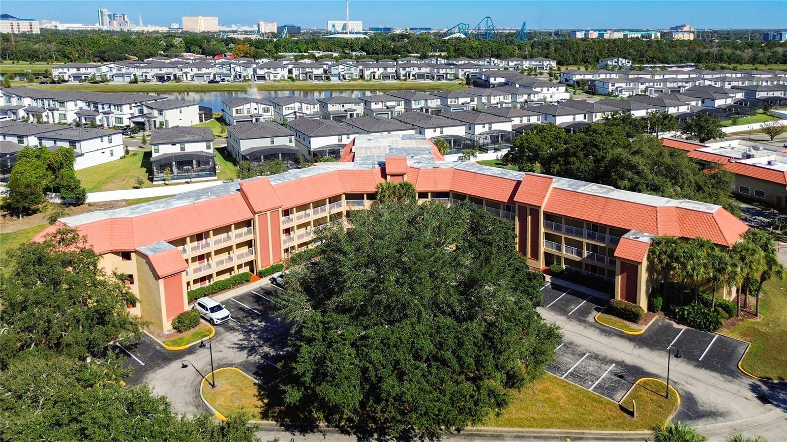 6337 PARC CORNICHE DR #2304, Orlando, FL 32821