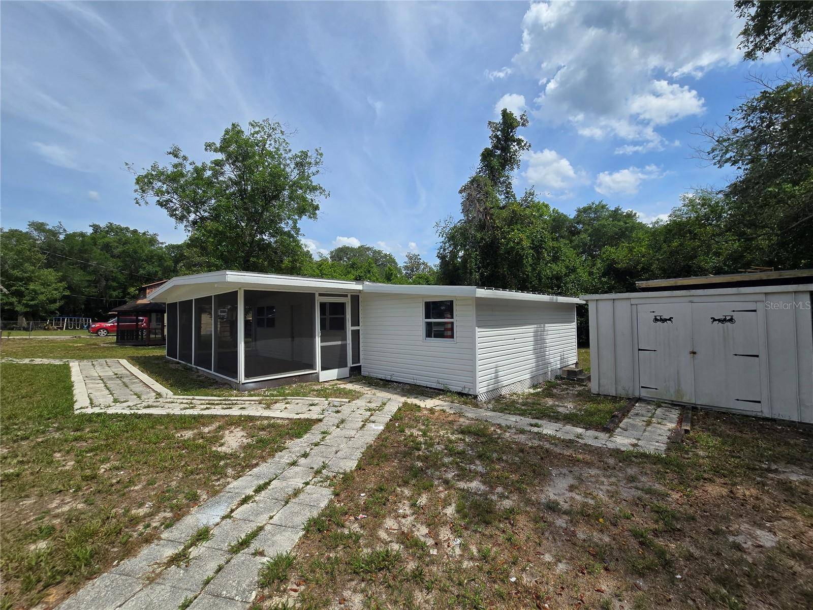 10566 E RABBIT LN, Floral City, FL 34436