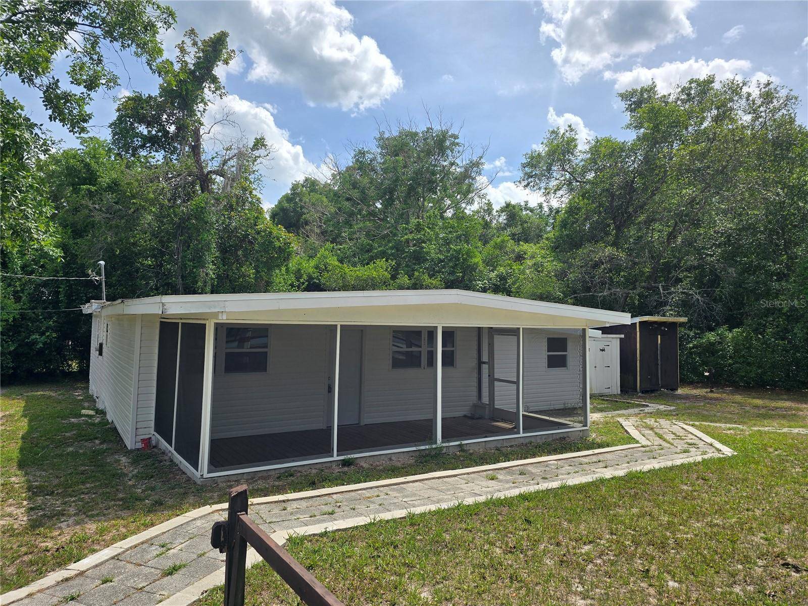 10566 E RABBIT LN, Floral City, FL 34436