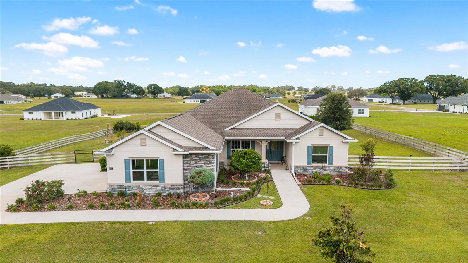 1983 NW 79TH LOOP, Ocala, FL 34475