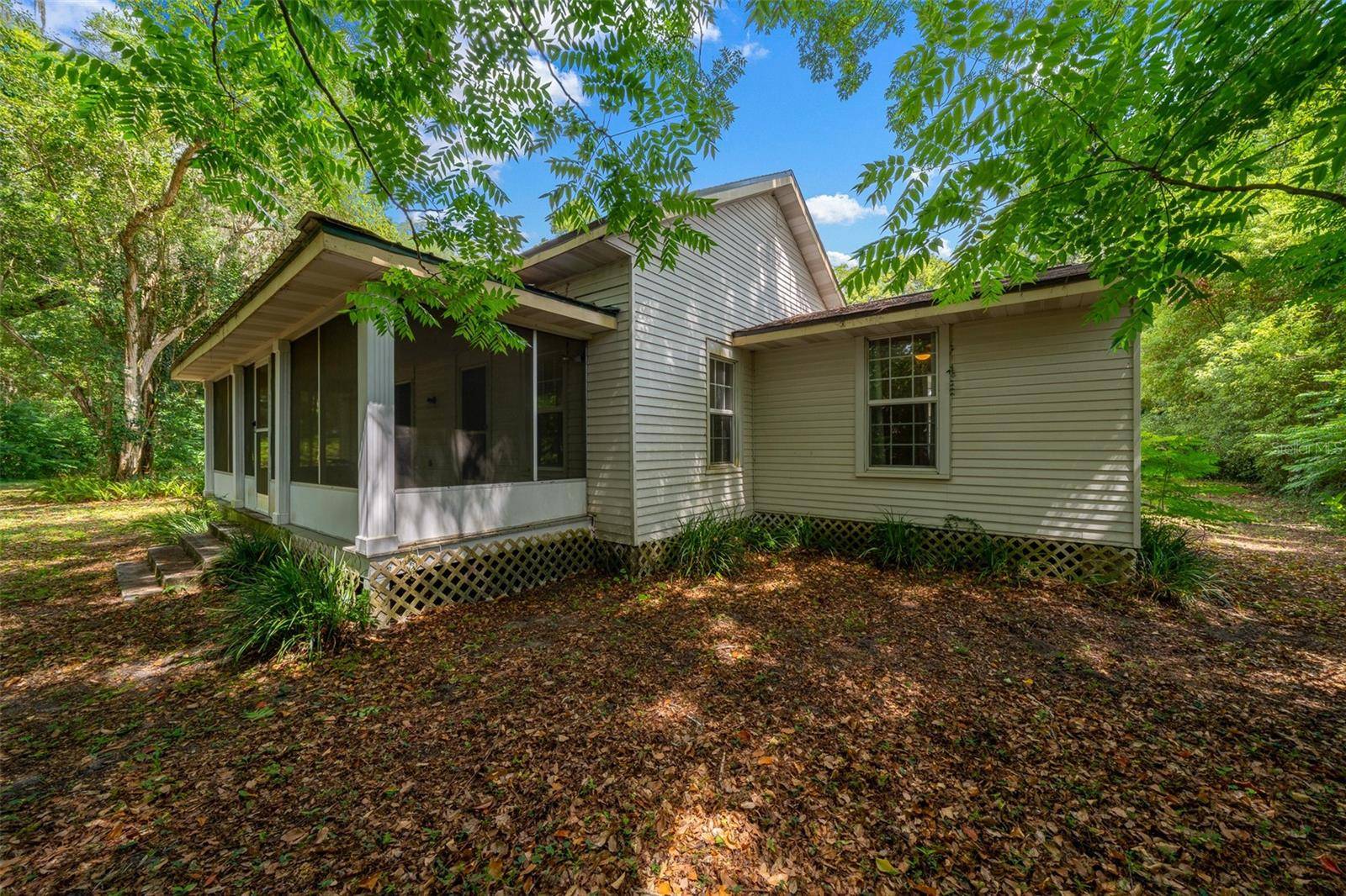 1985 NE 97TH STREED RD, Anthony, FL 32617