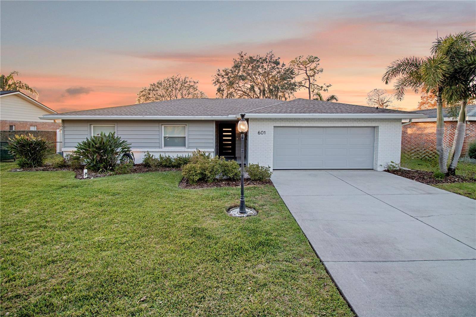 601 LAKE PANSY DR NW, Winter Haven, FL 33881