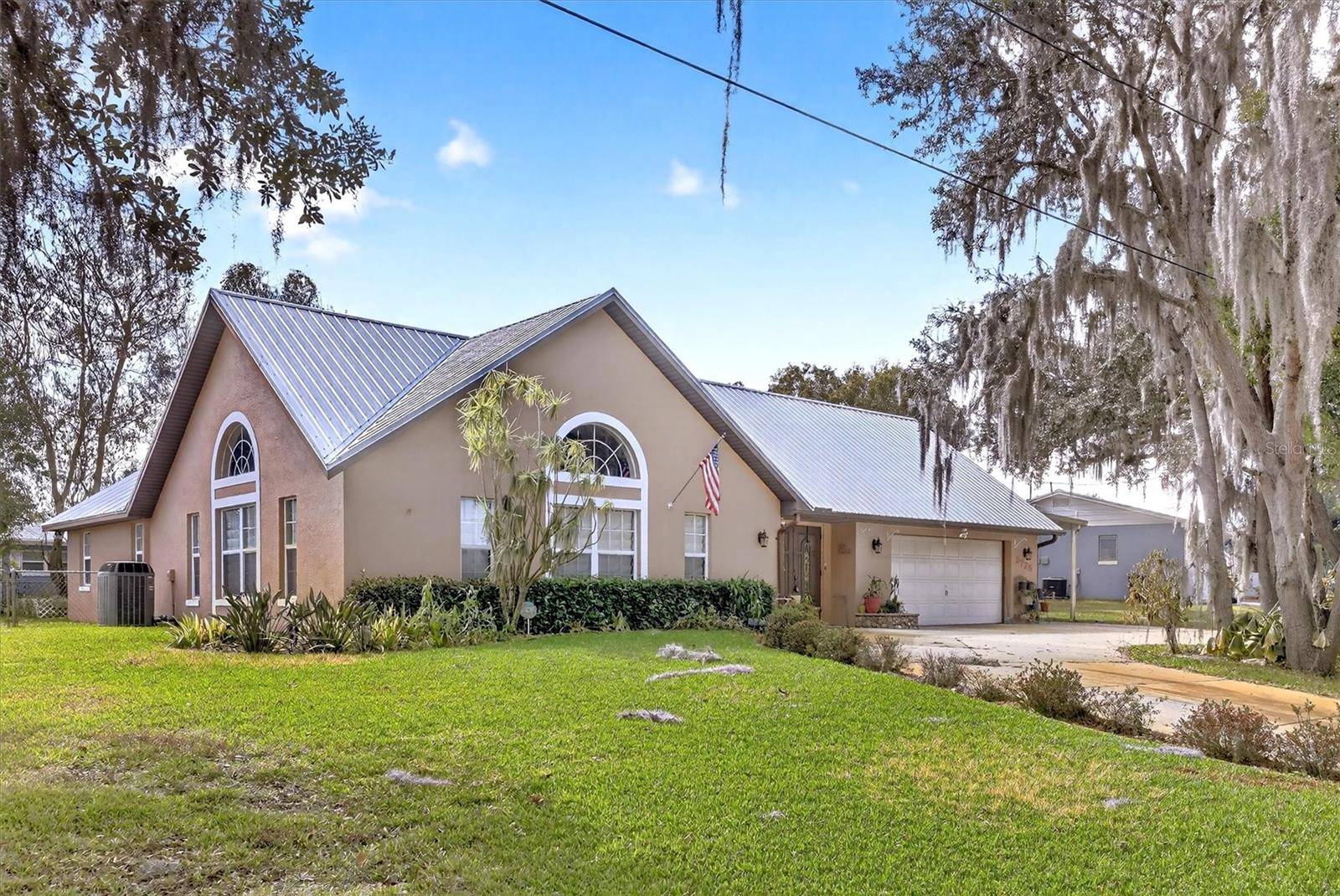 2725 W CHARING RD, Avon Park, FL 33825