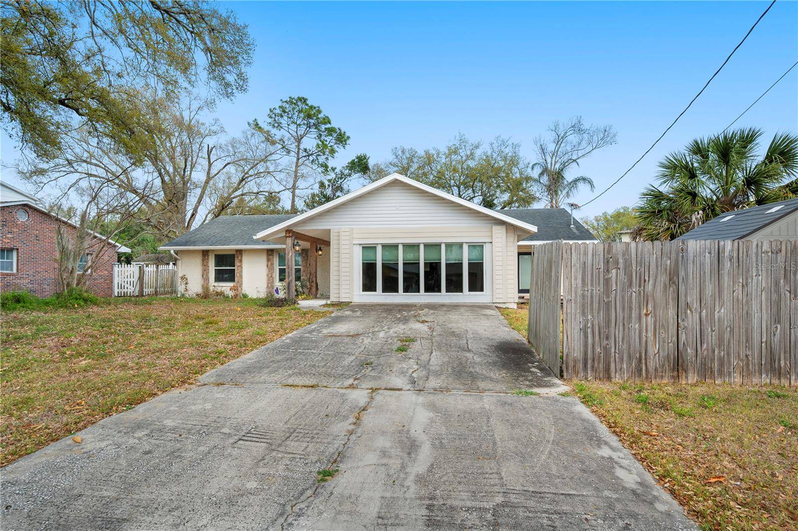 132 ALACHUA DR, Winter Haven, FL 33884