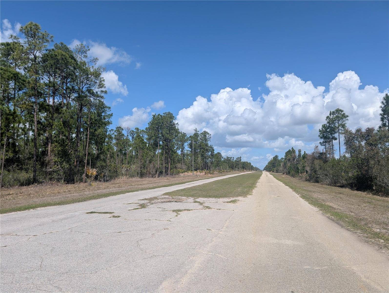 802 ALTHEA DR, Indian Lake Estates, FL 33855