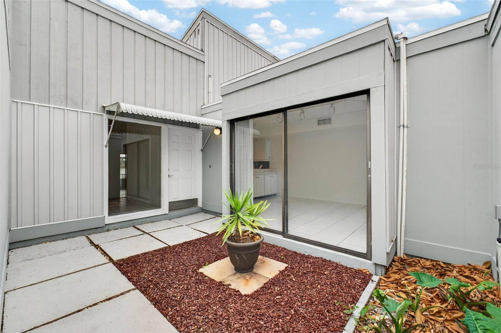 1502 BUCKEYE RD NE #4, Winter Haven, FL 33881
