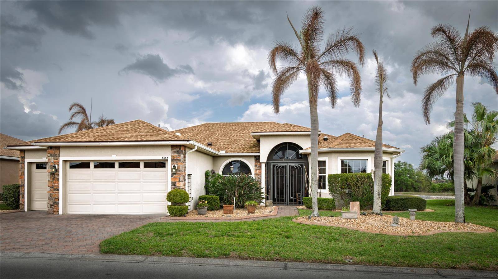 5365 HOGAN LN, Winter Haven, FL 33884