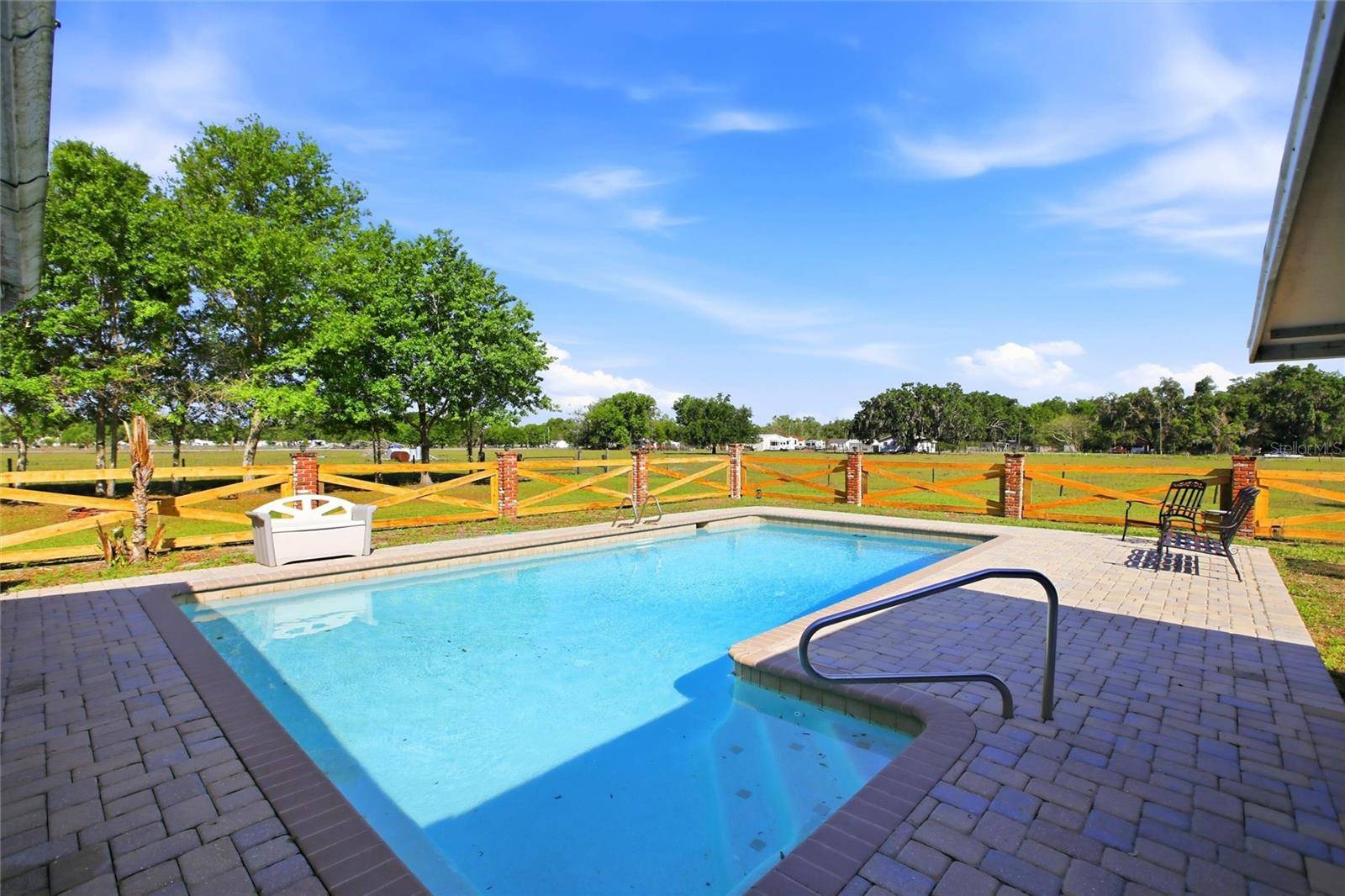 3903 EDISON AVE, Bowling Green, FL 33834
