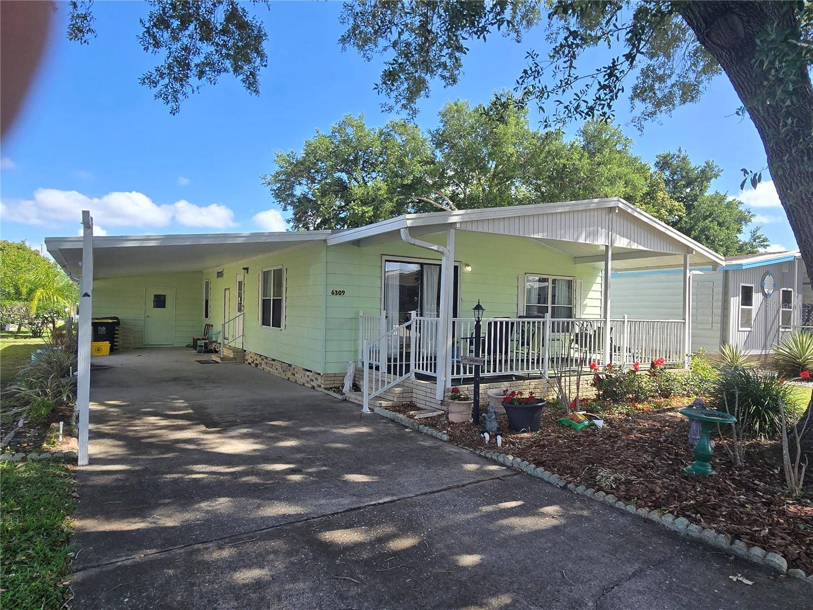 6309 GROVE POINTE DR SE, Winter Haven, FL 33884