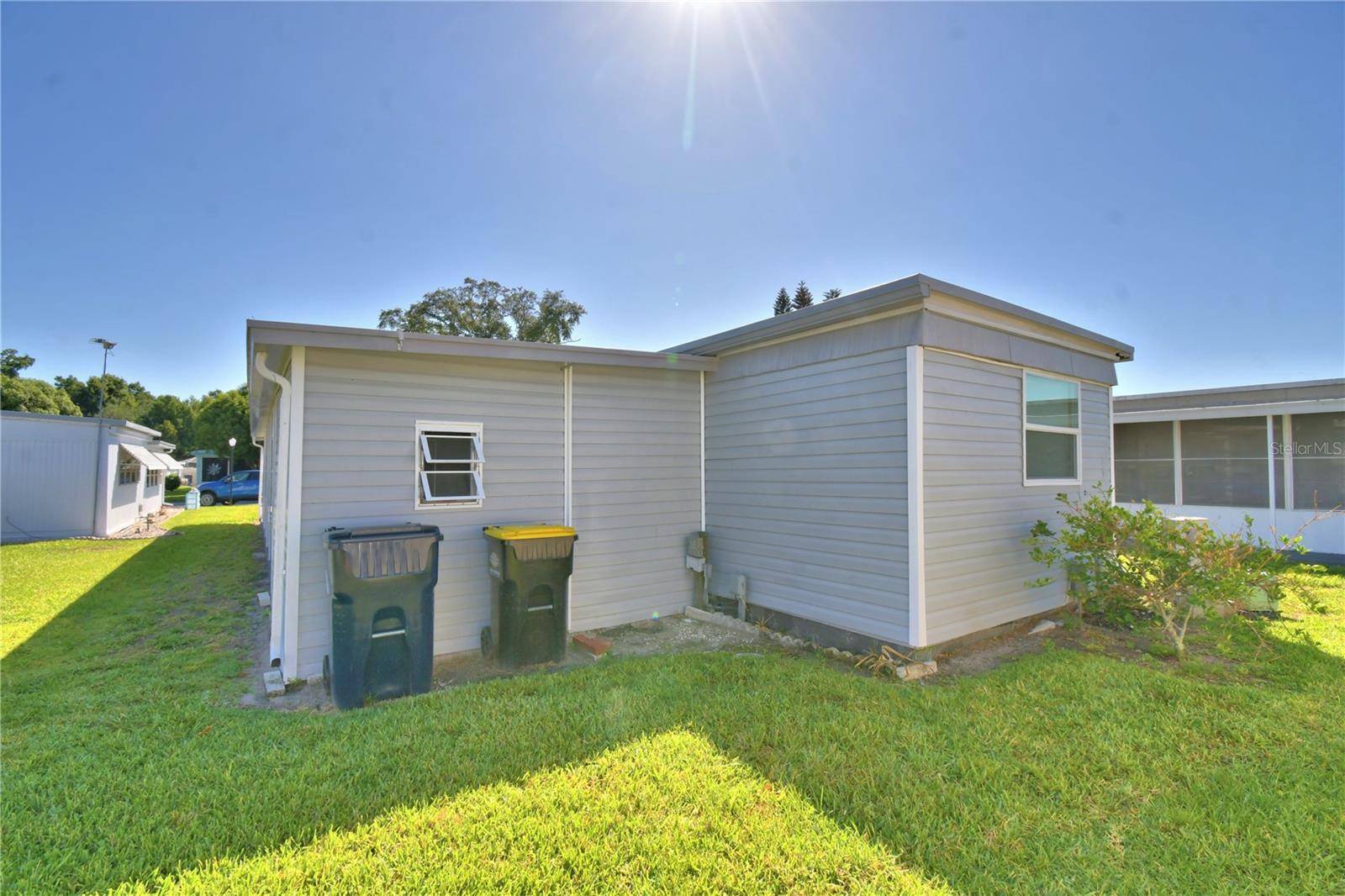 117 HOLIDAY LN, Auburndale, FL 33823