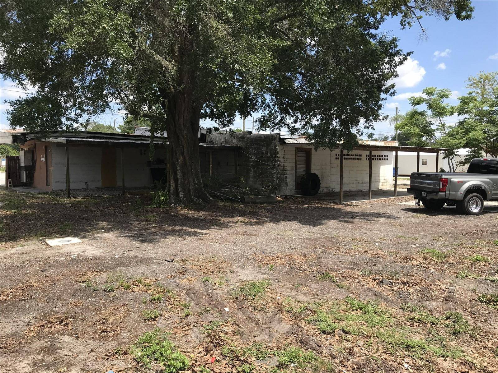 204 SNIVELY AVE, Eloise, FL 33880