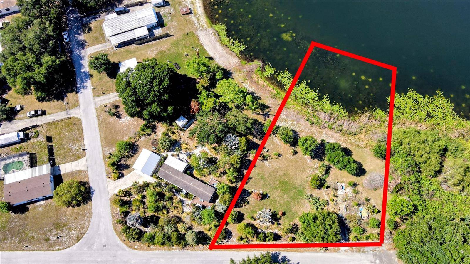 1100 PENINSULAR DR, Lake Wales, FL 33853