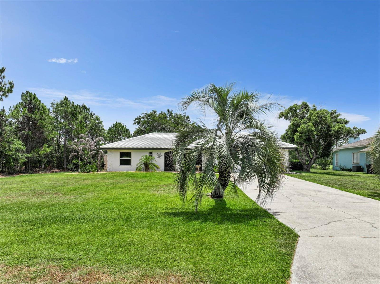 7651 LIMONIA DR, Indian Lake Estates, FL 33855