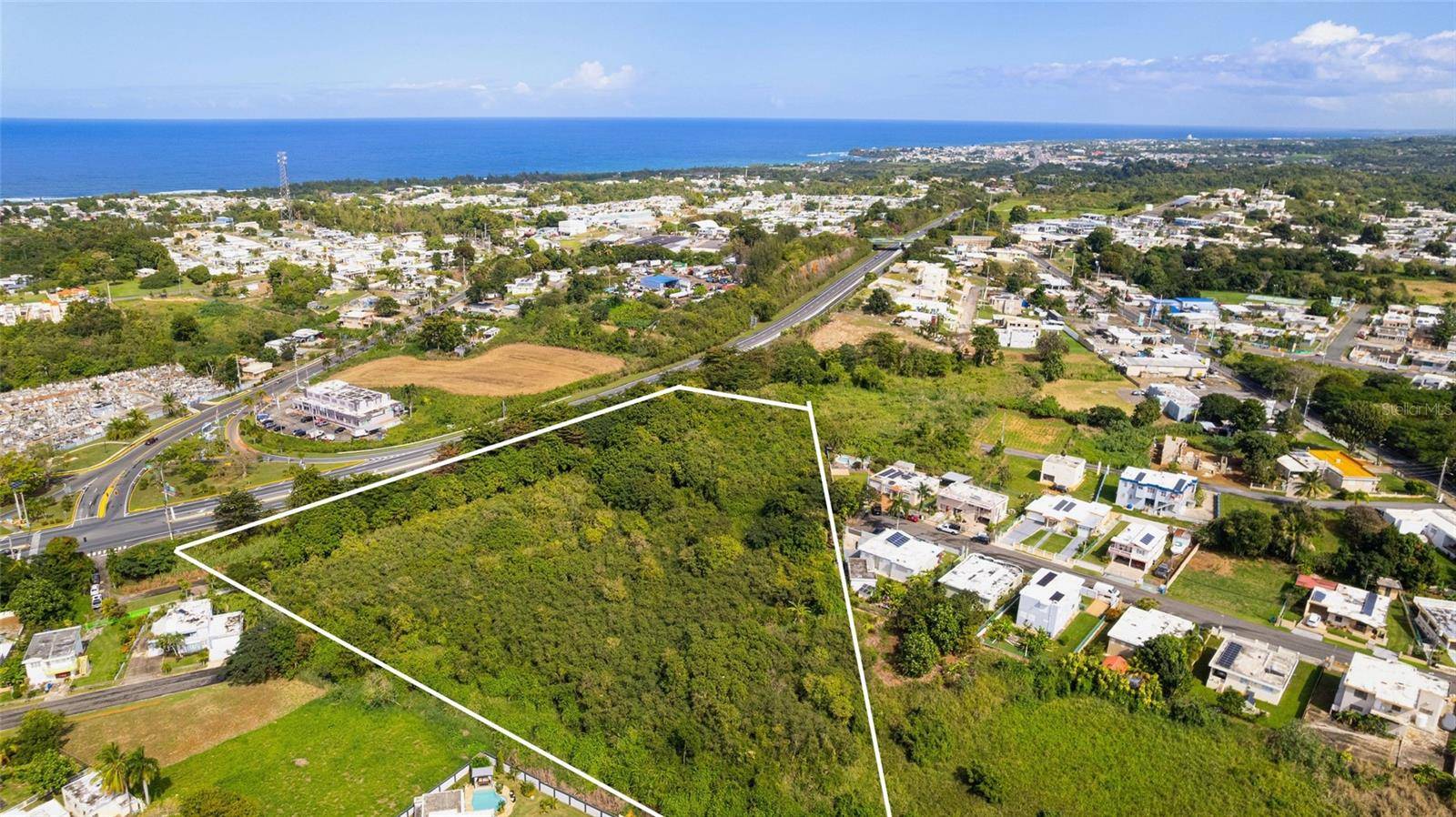 CARR. NUM. 2 KM. 91.8, Camuy, PR 00627