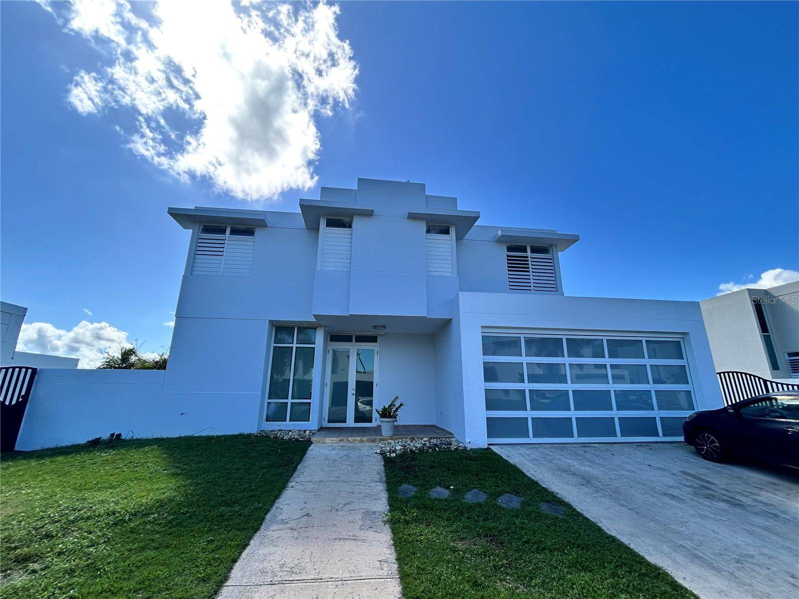 345 CALLE TULIPAN, Caguas, PR 00725